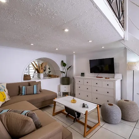 Apartment Homebase Páros