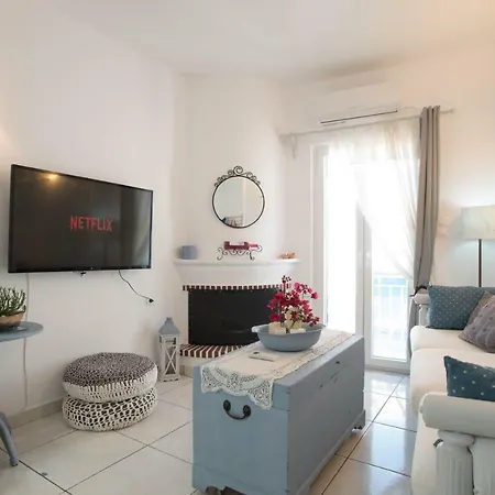 Homebase Apartment *